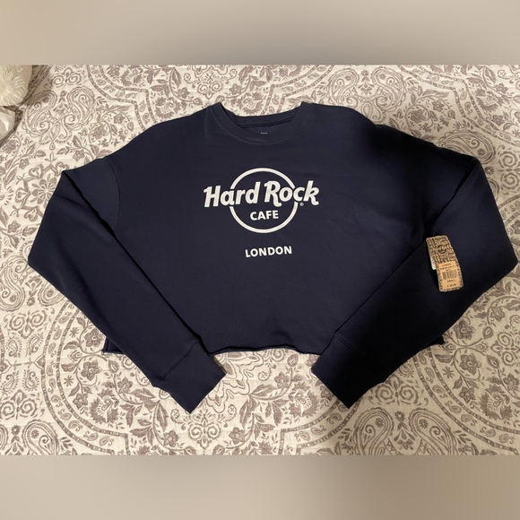 Hard Rock Cafe Other - Hard Rock Cafe crop top sweater
